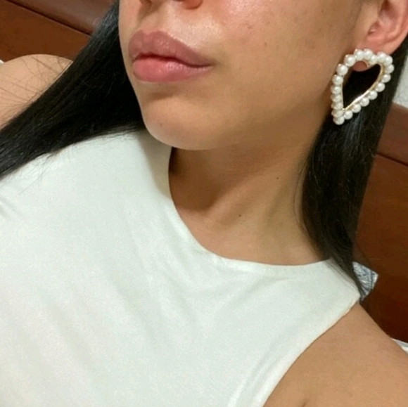 Gold Hoop heart earrings white faux pearl boho drop beaded coquette 💖2/$30 - Picture 10 of 16